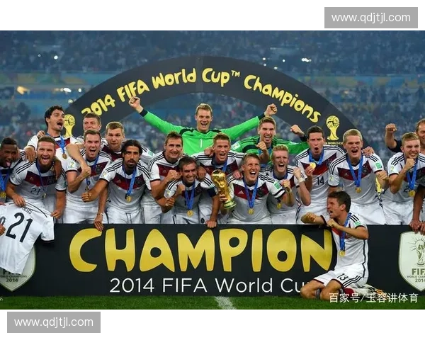 2014年世界杯官方比赛用球阿尔特米达的设计理念与创新技术解析